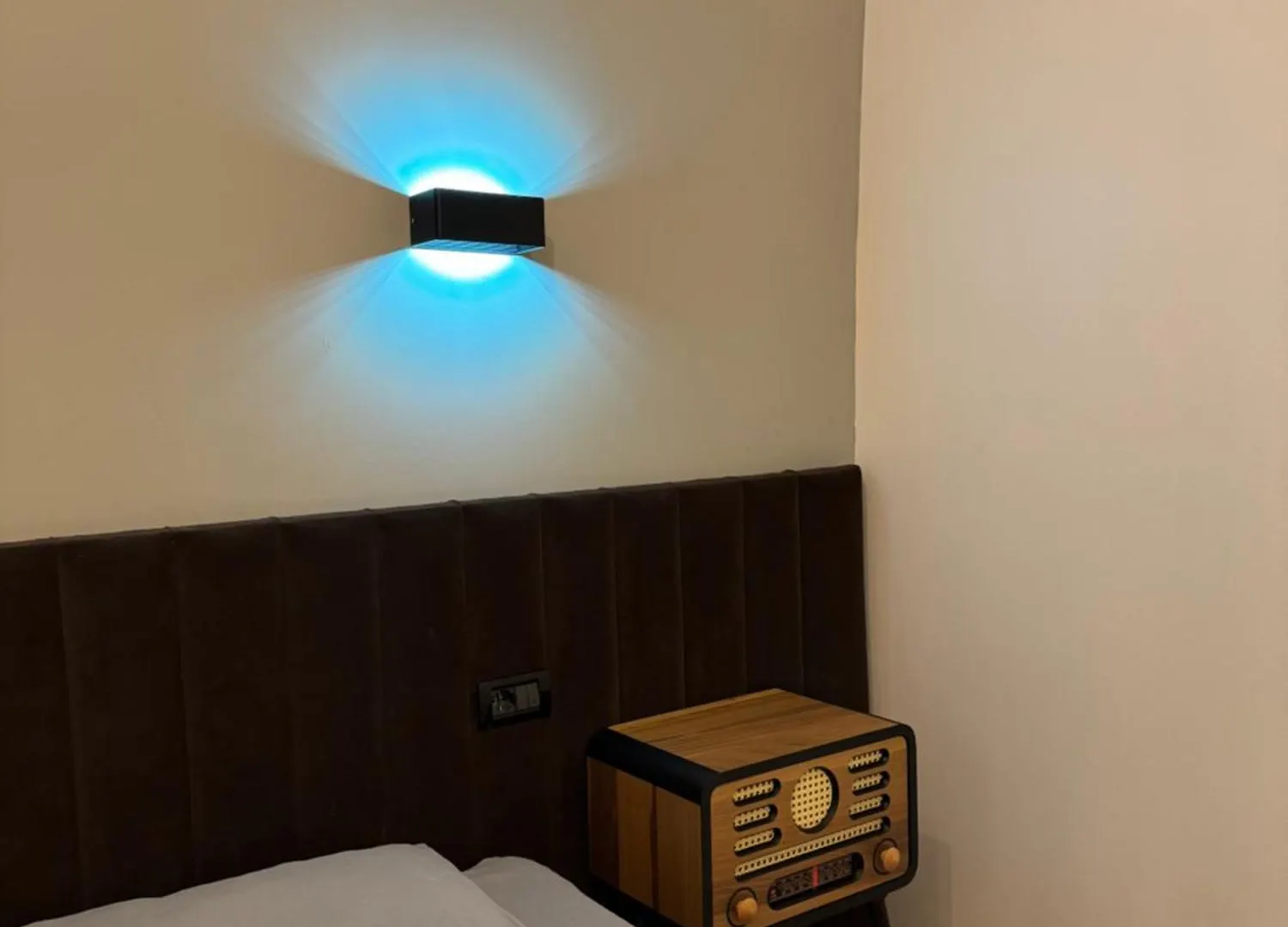 Nikki Apartments 3 تيرانا